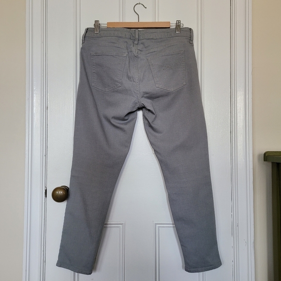 Gap 1969 Cropped Light Grey Denim Jeans - Picture 5 of 9